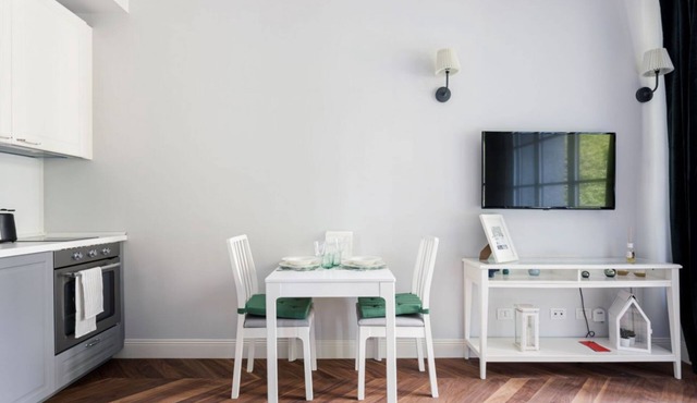 Hostmate - Milano - Freguglia's Studio - Guastalla