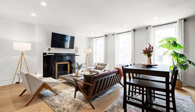 ★HostWise Stays★ Stylish War Streets Retreat | Easy Walk to Stadiums & Dining