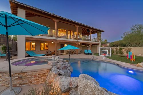 Hot Property Foothills Heated Pool Spa Sleeps16plus