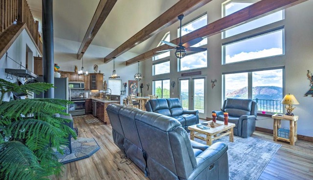 Hot Tub and Mtn View! Cripple Creek Retreat