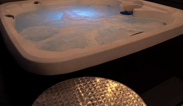 Hot Tub Arcadia - Relax and Play