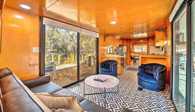 Hot Tub & Deck: Waterfront Escape in Payson!