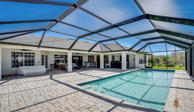 Hot Tub, Dock & Views: Lakefront Astatula Estate!
