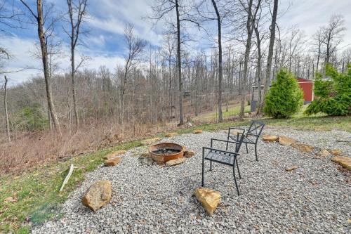 Hot Tub + Fire Pit: Frenchburg Cabin on 1 Acre