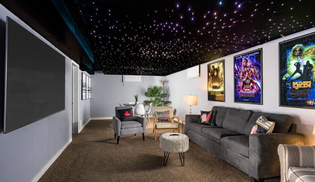 Hot Tub Fire Pit Grill, Movie House for 12!