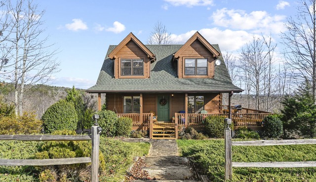 Hot Tub & Fire Pit, Quiet Retreat