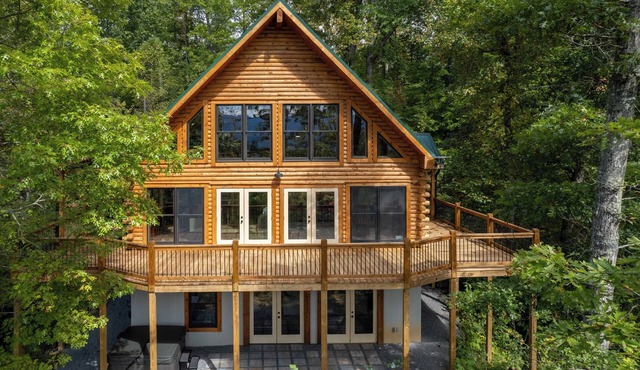 Hot Tub - Fire Pit - WIFI