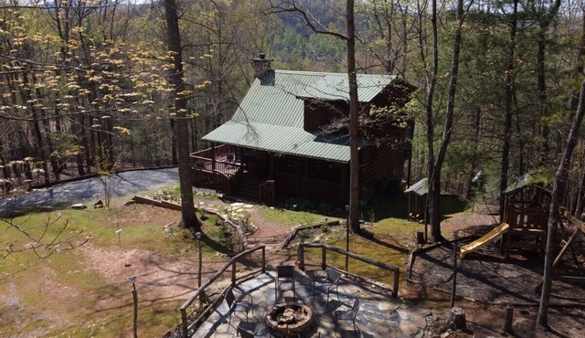 Hot Tub Game Room Firepit Near Blue Ridge