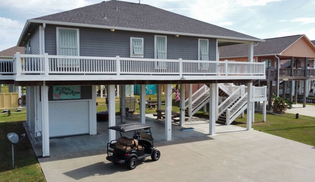 Hot Tub~Golf Cart~Near beach~Coastal Retreat