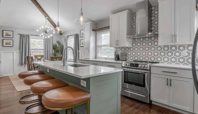 Hot Tub | Great Location | King Beds | Grill & Patio