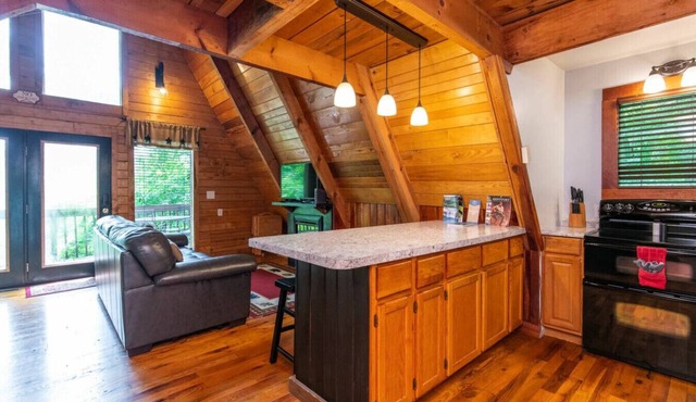 Hot Tub - Haven at the Red - Red River Gorge, KY