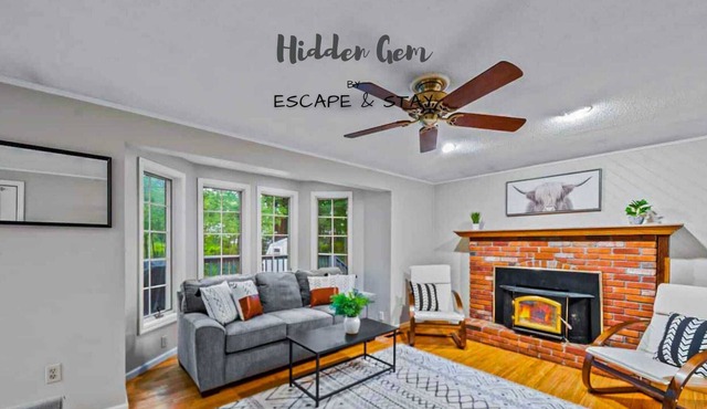 HOT TUB - Hidden Gem of Saratoga Springs -Fire Pit