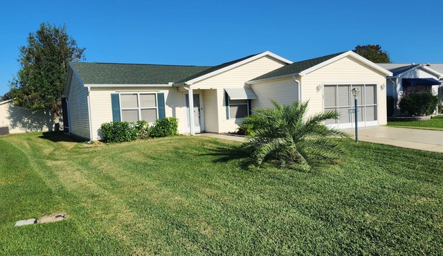 Hot Tub House Escape – 3BR in The Villages at Special Rates