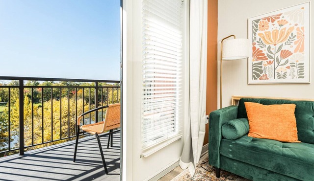 Hot Tub, King Beds, Coffee Bar, Balcony