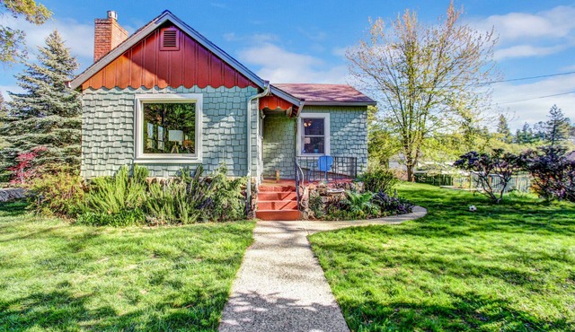 ★Hot Tub ֎ Large Garden ֎ Treehouse ֎