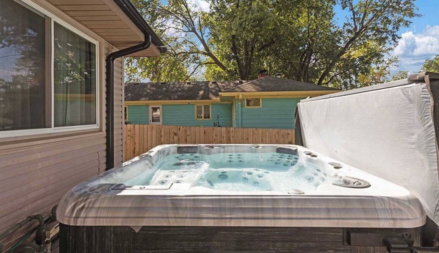 Hot Tub!Large Home Near Shops Six KingBeds Arcade