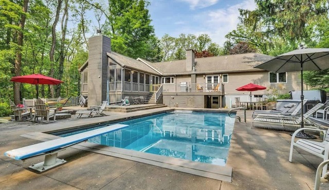 Hot Tub Nights, Poolside Days at Hearth + Timber