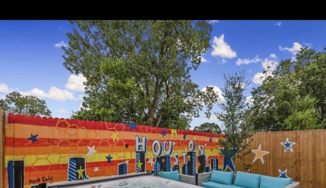 Hot Tub!!! North Houston LCG