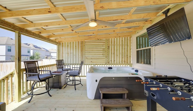 Hot Tub & Pool Haven w/Game Loft: 6 Mi to AFB!