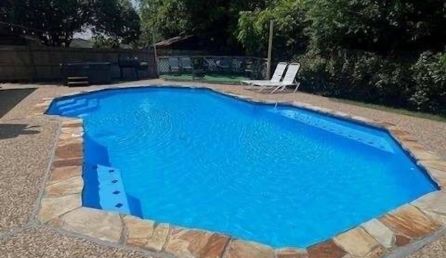 Hot Tub Pool Poker table Game room w arcades Outdoor living BBQ firepit & More