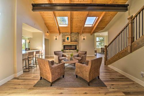 Hot Tub, Pool Table: Luxe Reno Chalet w/Mtn View!