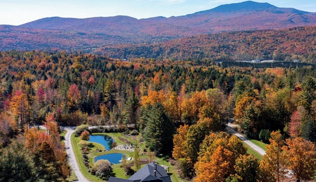 Hot tub, sauna, arcade, 18 acres