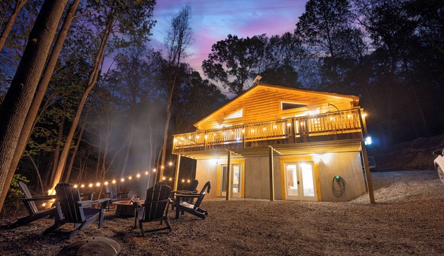 Hot Tub, Sauna, Game Room, Fire Pit, EVSE