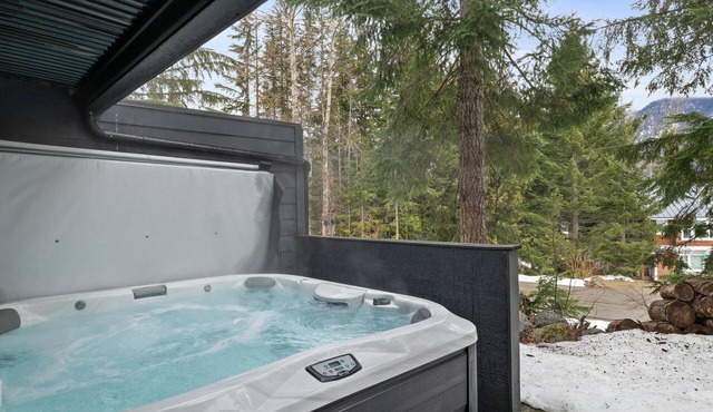 Hot Tub & Sauna: Mountain Living at Hyak Cabin!