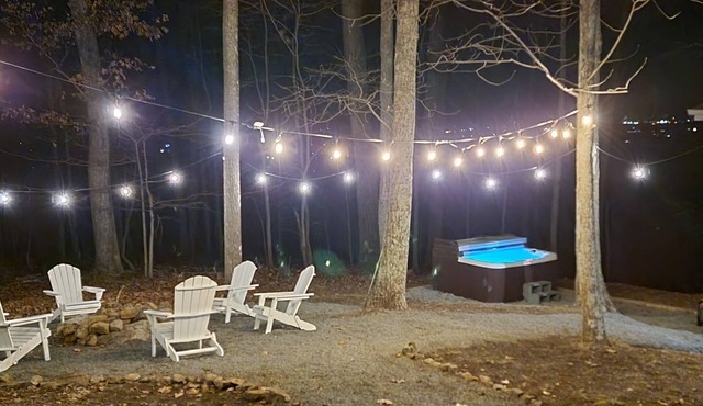 🔥hot tub, view, 🐕 friendly modern cabin