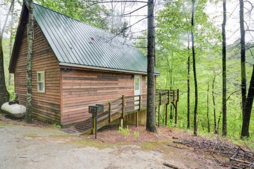 Hot Tub & WiFi - Hidden Chalet Red River Gorge KY