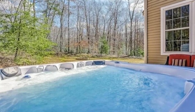 Hot Tub, Yard Games, Fire Pit, Rec Room-ping pong, air hockey, darts, billiards