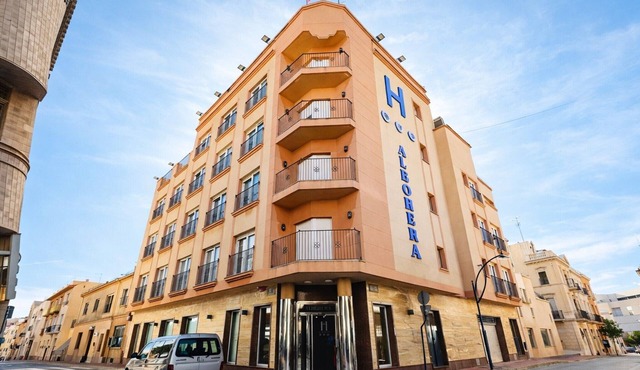 Hotel Albohera Playa by Belvilla Resorts-Suite