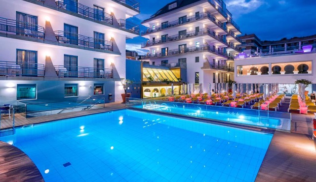 Hotel Alhambra