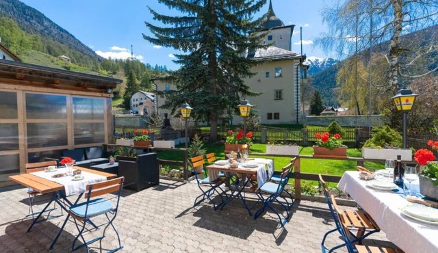 Hotel Alpina