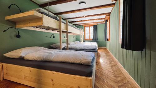HOTEL ALPINA EINHORN - Self-Check-In