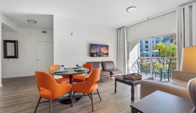 Hotel Apt at Celebration 10 min from Disney