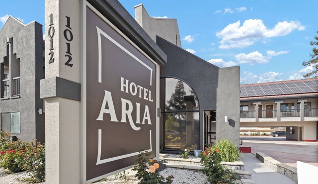 Hotel Aria