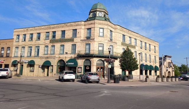 Hotel Bedford