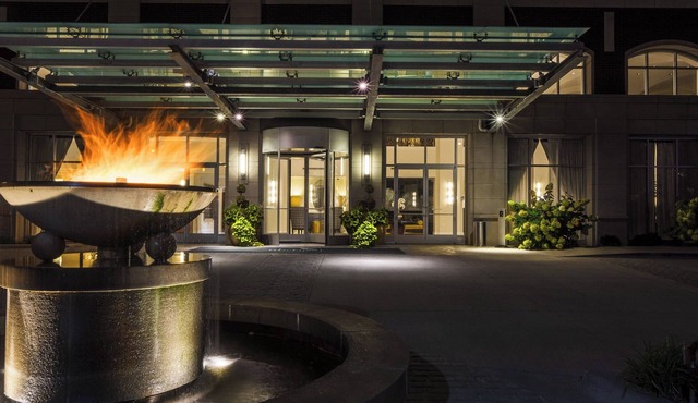 Hotel Blackhawk, Autograph Collection