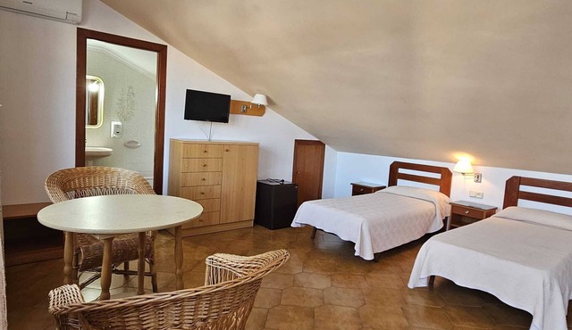 Hotel Blue Spot