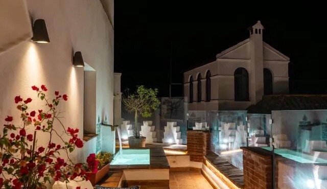 Hotel Boutique La Ermita Suites, The Only officially designated "Monument Hotel" in Córdoba