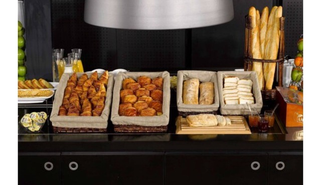 Hotel Campanile Bourges Nord- Saint Doulchard