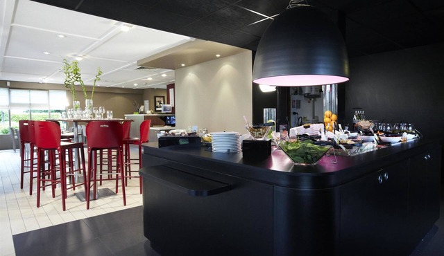 Hotel Campanile Grenoble Nord - Saint Egrève