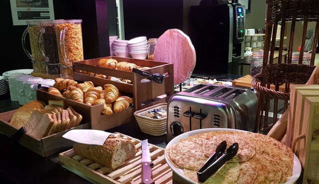 Hotel Campanile Saint Etienne Est - Saint Chamond