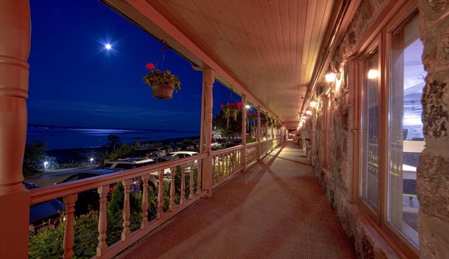 Hotel Cap-aux-Pierres