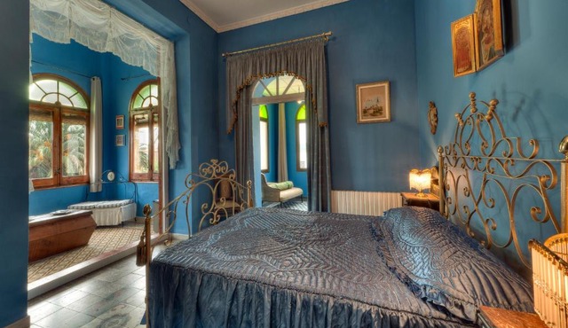 Hotel Casa Ceremines