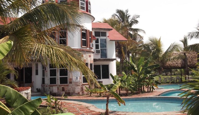 Hotel Casitas Del Tajin