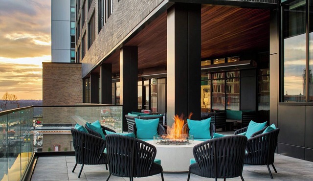 Hotel Celare, Cincinnati Midtown, a Tribute Portfolio Hotel