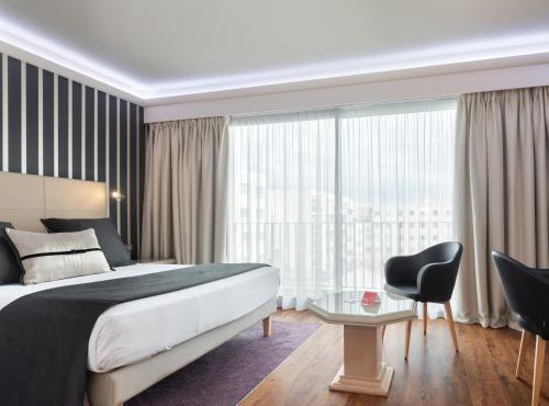 Hôtel Charlemagne by Happyculture