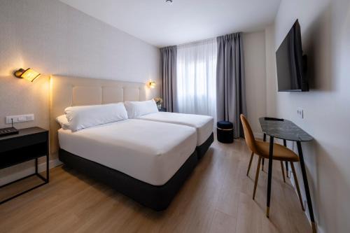 Hotel Cisneros